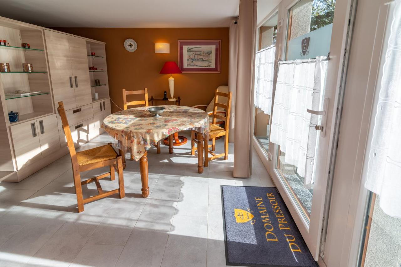 Domaine Du Pressoir Bed & Breakfast
